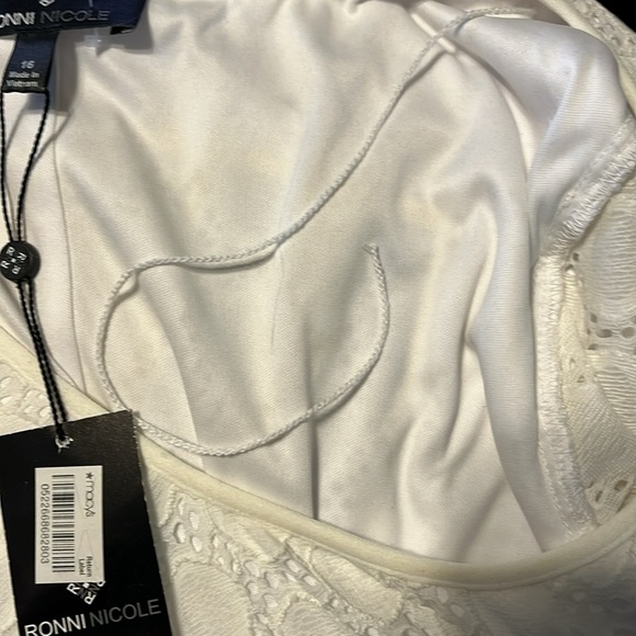 Ronni Nicole Ivory Eyelet Lace Dress with white liner. - Picture 12 of 12